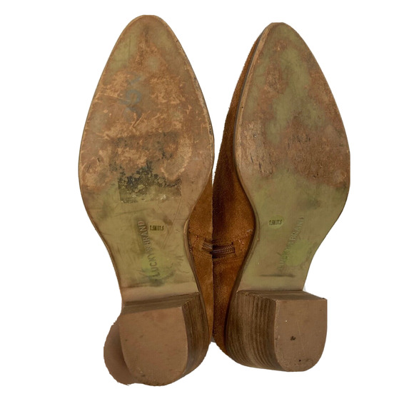 Lucky Brand Boots Womens Sz 7.5 Linnea Tan Suede Leather Gold Studded Heel Ankle - Picture 5 of 11